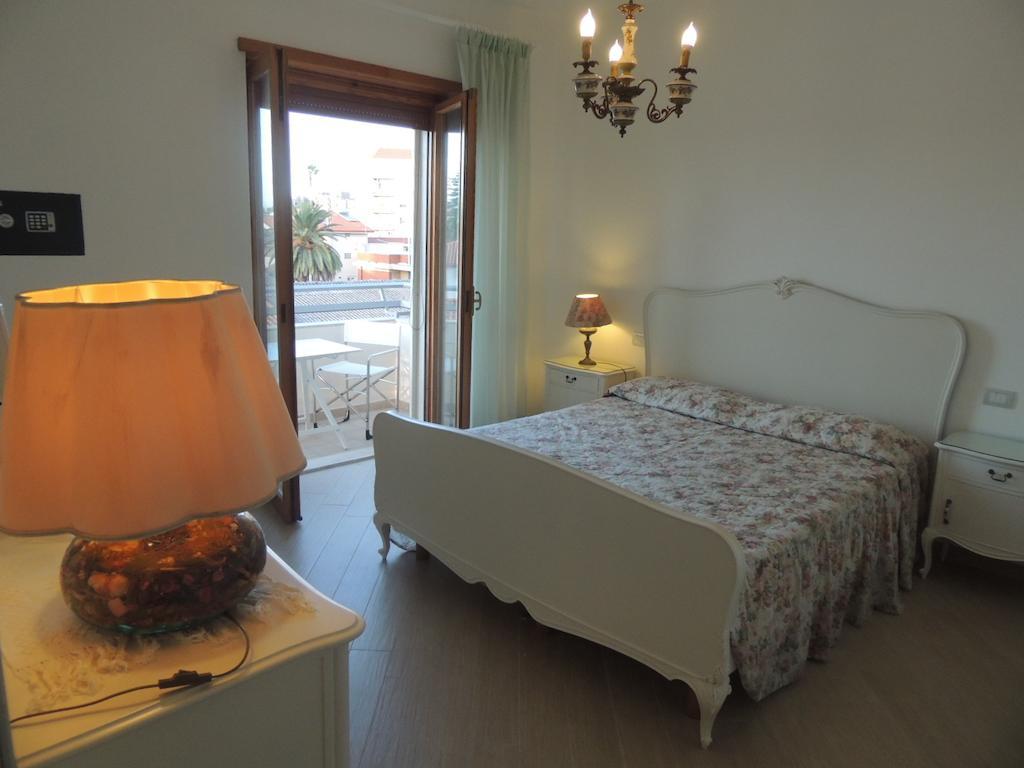 Camera Con Vista Oristano Kamer foto